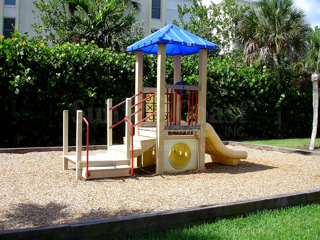 Lowdermilk Park Playground